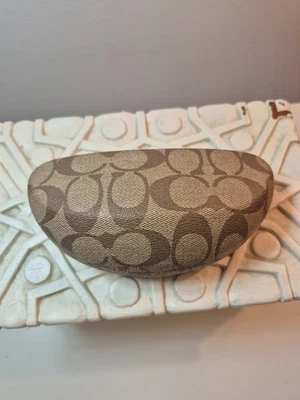 Очки солнцезащитные Coach Desisner черные плотно облегающие (S 441) с чехлом - Изображение 1 из 4