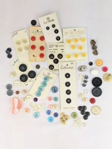 100+ Vintage Buttons for Sewing or Craft Projects Random Lot Mixed Colors Sizes - Picture 1 of 7
