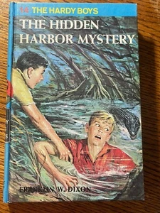The Hardy Boys #14 The Hidden Harbor Mystery By Franklin W. Dixon 1961 - Picture 1 of 4