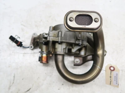 2011-2014 Chrysler 300 OEM 3.6L Engine Oil Pump Assembly - Image 1 of 4