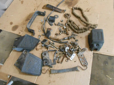 Polaris 300 Trail Boss 300L 4x4 1994 94 piezas diversas lote pernos tornillos soportes motor Foto 1 de 4