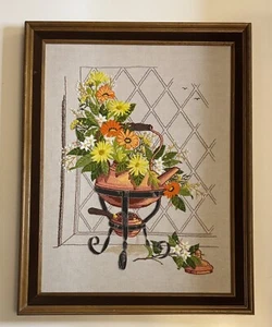 Vintage Gerber Daisy Floral Bouquet Crewel Embroidery Fiber Art Paragon 21 x 27 - Picture 1 of 4