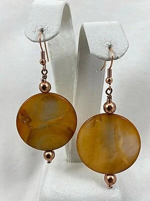Pendientes colgantes hechos a mano ~ cobre ~ 30 mm redondos naranja madreperla 2 1/2" Foto 1 de 4