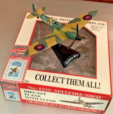 Spitfire MK II. British RAF Fighter. Die Cast Metal. 1:98 scale. New in Box. - Image 1 of 4