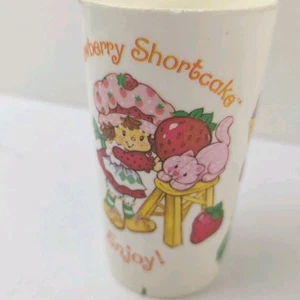 1980 Erdbeere Shortcake Tasse Vintage Kunststoff American Greetings 4 cm groß - Bild 1 von 6