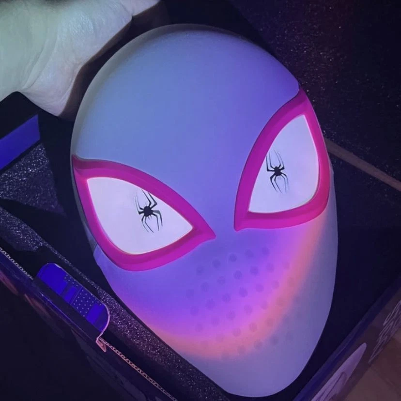 Mascara Miles Spiderman Headgear 1:1 Cosplay Moving Eyes Electronic Mask Remote - Image 1 of 4