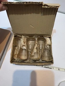 6 Neu im Karton Vintage geätzte Stiel Cordial Schnapsgläser 5" NEU IN BOX Glas Lot Set - Bild 1 von 8