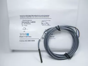 New 3RG4200-1AB00 Inductive Proximity Switch - Picture 1 of 4