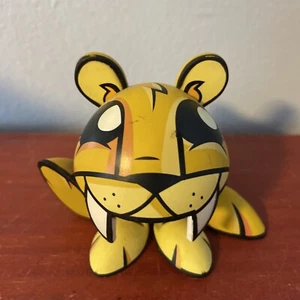 Kidrobot Joe Ledbetter Finders Keepers Series-“Cutter” Tiger Vinyl Figure Toy - Bild 1 von 9