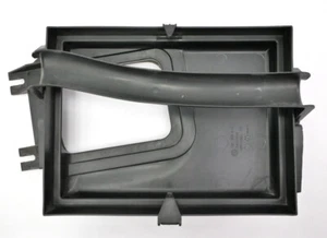 Cabin Pollen Dust Filter Housing Box 01-05 VW Passat B5.5 Genuine - 3B1 819 640 - Picture 1 of 3