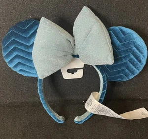 Disney Blue Velvet Minnie Mouse Ears Ear Headband New In Hand - Picture 1 of 4