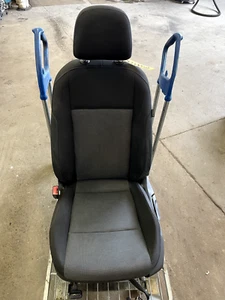 Volkswagen VW Golf 7 VII Limo Sitz Vorne Links Fahrersitz mit Sitzheizung - Bild 1 von 7