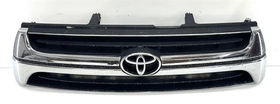 2000-2002 TOYOTA 4RUNNER OEM EMBLEMA DE GRADE SUPERIOR FRONTAL CROMADA - Imagem 1 de 4