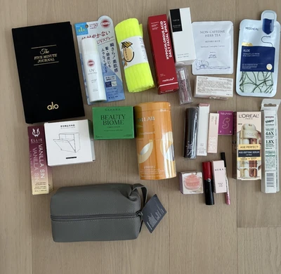 Caja completa de cuidado de la piel/maquillaje/etc. TODO NUEVO Foto 1 de 4