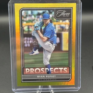 2022 Panini Three & Two Prospects Ryan Pepiot #P-45 Holo Gold /12 Rays Dodgers - Picture 1 of 13