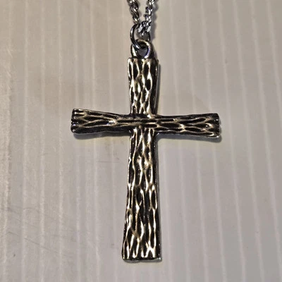 WOOD LOOK CROSS Pewter Pendant Charm /18"-24" STAINLESS CURB CHAIN NECKLACE - Image 1 of 4