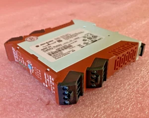 Allen Bradley Safety Relay GSR D1 440DR-D22R2 Ser. A 201 - Picture 1 of 7