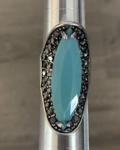 Women's Faux Turquoise Stone Silver Tone Metal Fashion Costume Ring Size Size 8 - Picture 1 of 4