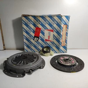 KIT FRIZIONE FIAT REGATA - UNO - LANCIA DELTA - PRISMA ORIGINALE 5888390 - Picture 1 of 6