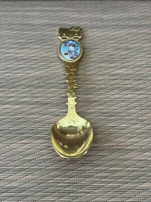 1 - Cuchara Sanrio Hello Kitty en kimono color dorado cuchara inoxidable - de Japón Foto 1 de 4