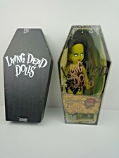 LIVING DEAD DOLL / ENVY / SEVEN DEADLY SINS / SERIES 7 WITH COFFIN BOX & CERT