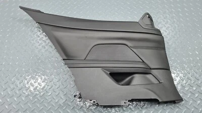 PANEL TARJETA PUERTA LADO PASAJERO TRASERO IZQUIERDO BMW M4 G82 CUPÉ CUERO MERINO NEGRO Foto 1 de 4