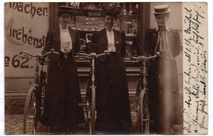 Foto cartolina Swinemünde donna biciclette bicicletta negozio vetrina 1907 - Foto 1 di 2
