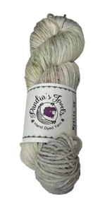 PANDIA'S JEWELS Hand dyed yarn - Mystic DK - color: WINTERGREEN - beautiful! - Picture 1 of 2