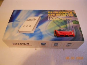 New 2008 SIRF III BTG38-Plus Bluetooth GPS Receiver Set NOS New Old Stock - Picture 1 of 17