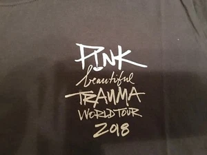 Pink Beautiful Trauma Tour 2018 Local Crew XL Not Available To Gen. Public A++ - Bild 1 von 5