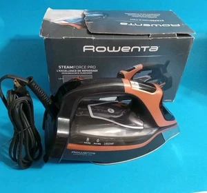 Rowenta Steam Force Pro Stainless Steel Soleplate Iron Clothes 400 Microsteam - Picture 1 of 11
