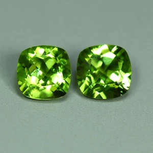 1.81 Cts_Matching Pair_6 MM_100 % Natural Unheated Green Peridot_Pakistan - Picture 1 of 3