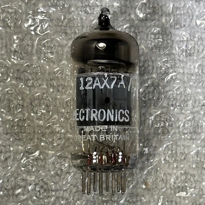 Raro, NOS, Balanced Amperex 12AX7 hecho para medicina/hecho en Gran Bretaña. Foto 1 de 4