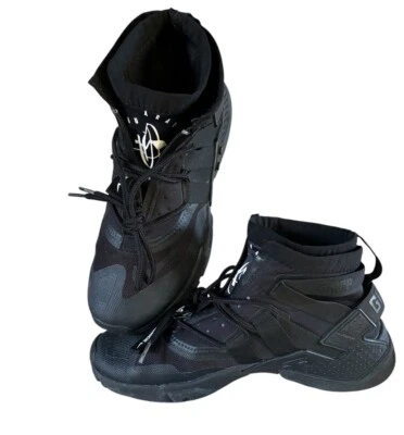 Nike Air Huarache Gripp Triple Black Size 10 US AO1730-002 - Image 1 of 4