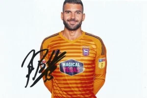 IPSWICH: FOTO RETRATO FIRMADA POR BARTOSZ BIALKOWSKI 6x4 2018/2019 + certificado de autenticidad - Imagen 1 de 1