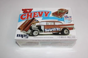 MPC 1957 Chevy Bel Air "Spirit of 57" 1:25 Model Kit #904/12 Retro NEW SEALED - Picture 1 of 2