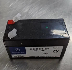 Genuine Mercedes Auxiliary Battery 000000-004039 - Picture 1 of 3
