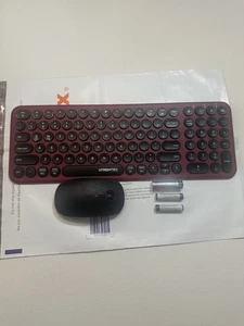 Logitech Wifi/BT (2.4Ghz) Battery Powered Mouse, Keyboard - Picture 1 of 9