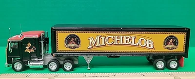 Matchbox Michelob Kenworth Tractor Trailer Anheuser-Busch 18-Wheeler DYM36671 - Image 1 of 4