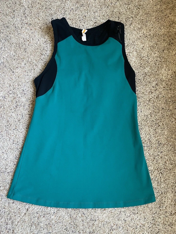 Camiseta sin mangas de entrenamiento Lucy con sujetador acolchado incorporado espalda pequeña transparente Foto 1 de 4