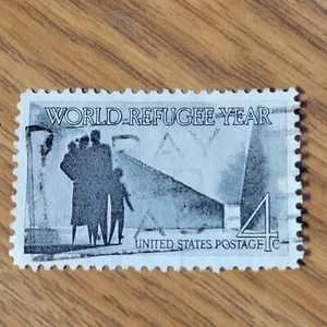 Scott #1149 World Refugee Year 1960 Canceled 4 Cent U.S. Postage Stamp - Picture 1 of 2