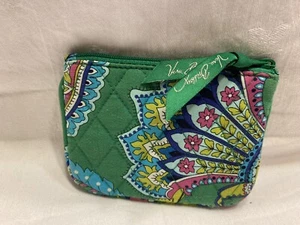 Vera Bradley change Purse - Picture 1 of 3