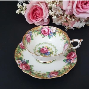 Paragon TAPESTRY ROSE Tea Cup and Saucer, Pink Cabbage Roses, English Bone China - Picture 1 of 10