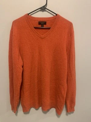 Suéter naranja con cuello en V 100 % cachemir de lujo para hombre Club Room, talla (L)  Foto 1 de 4