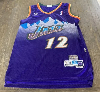Camiseta deportiva Adidas clásica de madera dura de la NBA Utah Jazz #12 talla mediana de John Stockton Foto 1 de 3