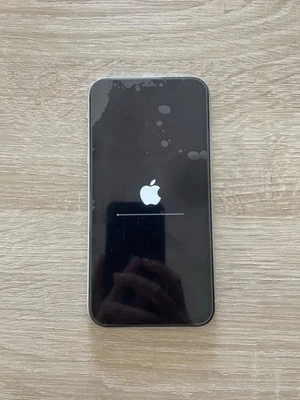 Apple iPhone XR - 64GB - Bianco - Immagine 1 di 4
