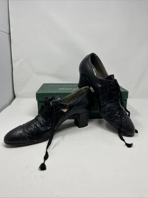 Dickerson Vintage Womens 1940 Leather Sz 9 AAAA  Black Lace up Witchy Heels - Image 1 of 4