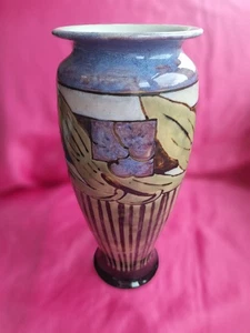 Vaso secessionista Royal Doulton Maud Bowden viola verde nero 10,5" - Foto 1 di 24
