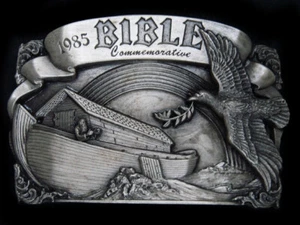 TH11156 *NOS* VINTAGE 1985 **BIBLE COMMEMORATIVE** RELIGIOUS BELT BUCKLE - Picture 1 of 3