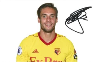 WATFORD: KIKO FEMENIA SIGNED 6x4 2017/2018 PORTRAIT PHOTO+COA - Picture 1 of 1